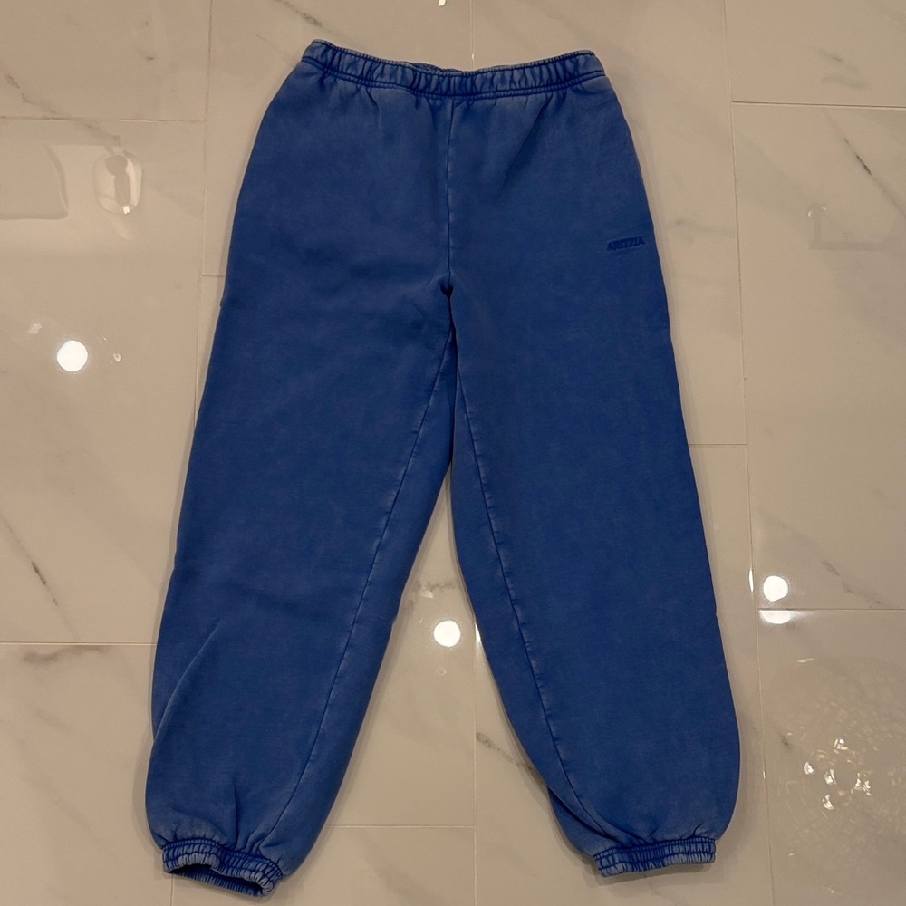 Aritzia Women’s Sweatfleece Megafit Royal Blue Sweatpants Size S